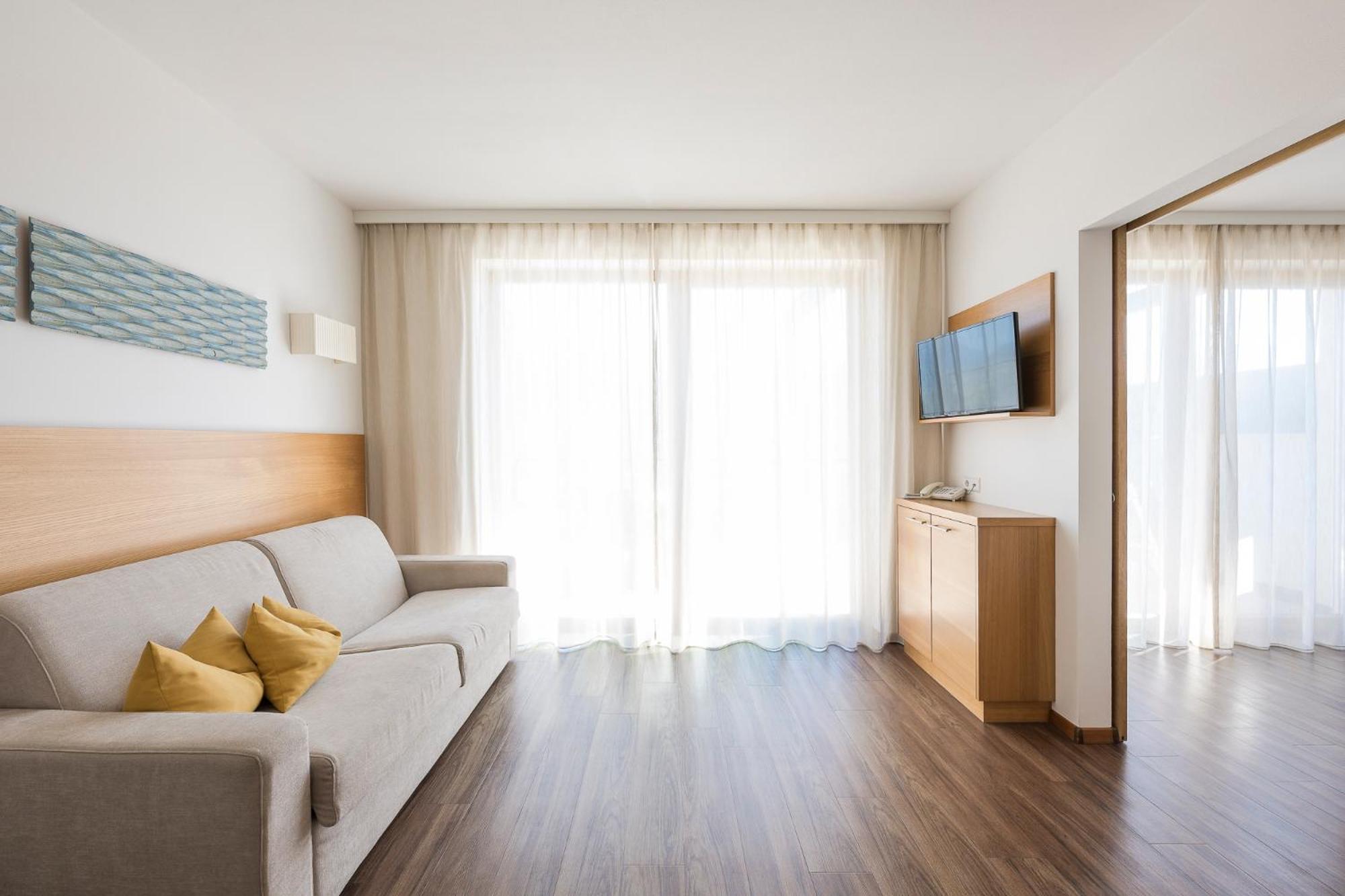 Residence Aqualis Марленго Экстерьер фото